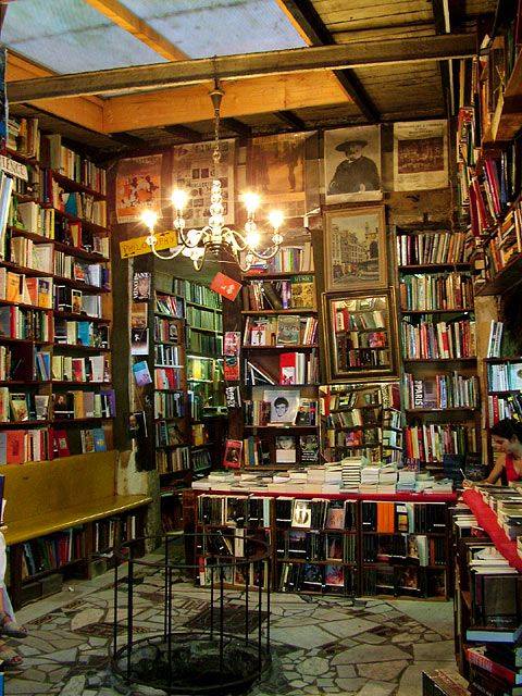 bibliocave
